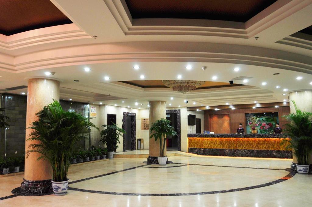 Tianhe Hotel Chengdú Exterior foto