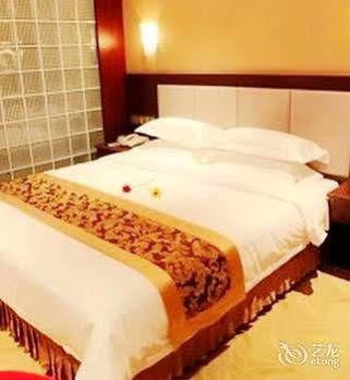 Tianhe Hotel Chengdú Exterior foto